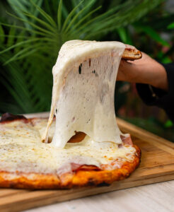 Enjoy-Pizzas-Muzzarella-02